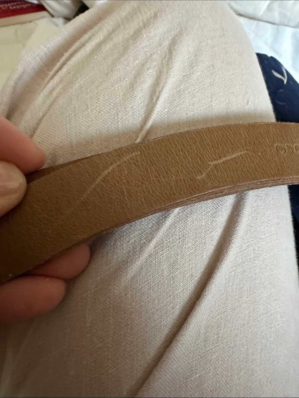 Nisolo light brown